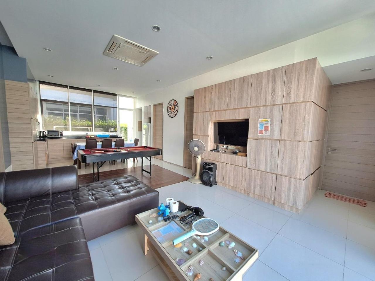 Beachtown Cha-Am Private Poolvilla From Beach 2Km Exterior photo