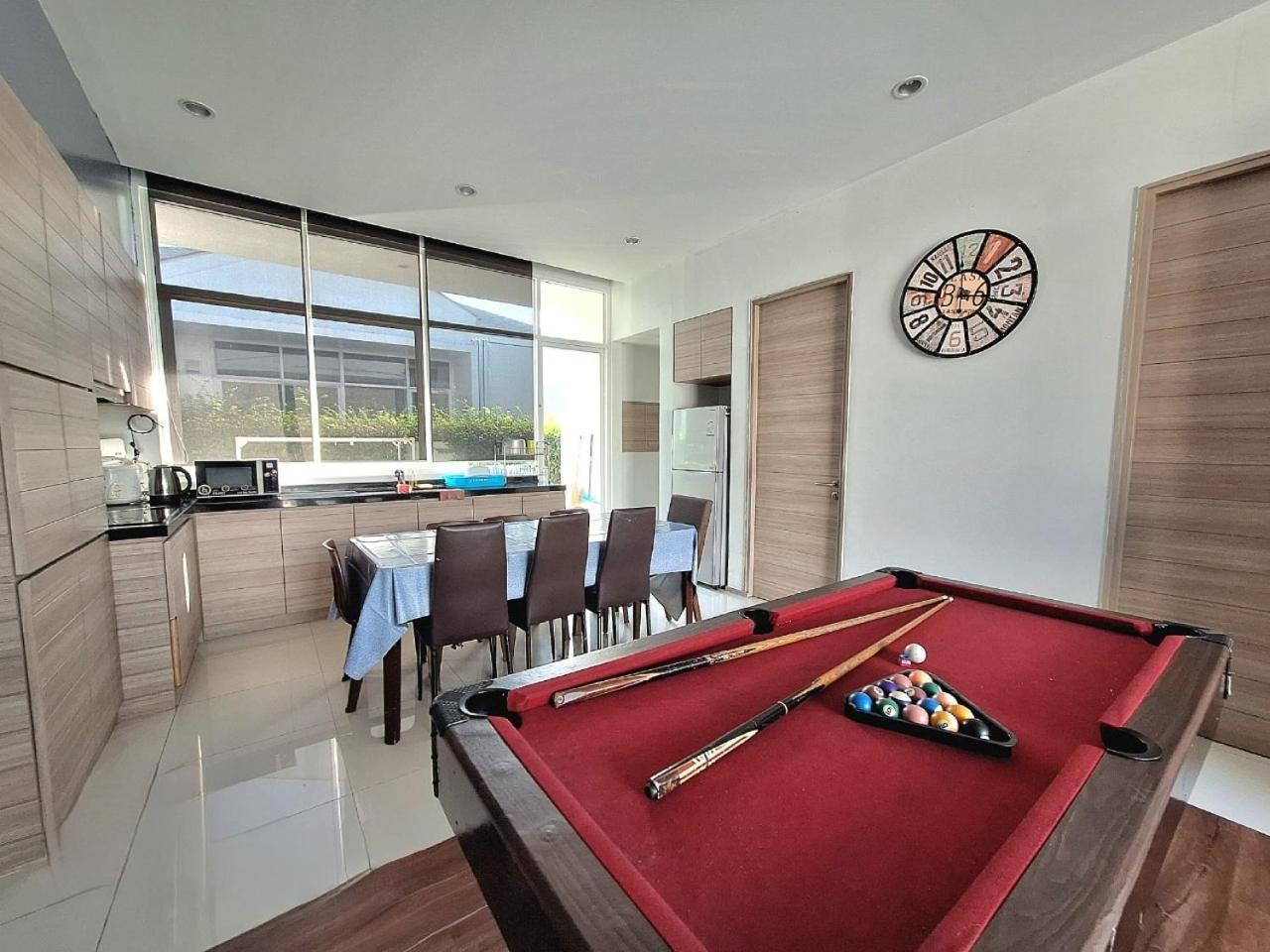 Beachtown Cha-Am Private Poolvilla From Beach 2Km Exterior photo